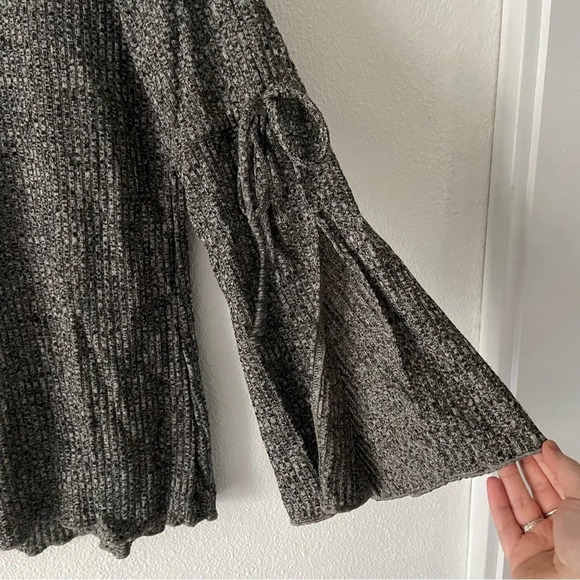 Suzanne Betro Marled Bell Sleeve Top Oversized Boho Grungecore Small Cozy - Picture 4 of 12